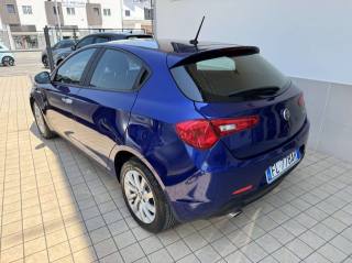 ALFA ROMEO Giulietta usata, con Autoradio