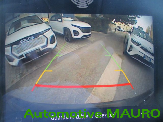 RENAULT Captur usata, con Autoradio digitale