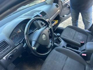 VOLKSWAGEN Golf usata, con Airbag laterali