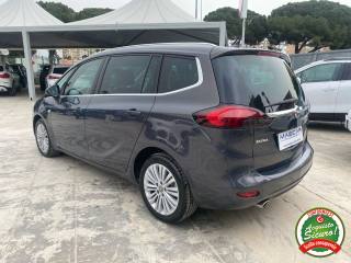 OPEL Zafira Tourer usata, con Autoradio