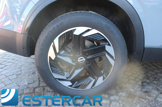 NISSAN Qashqai usata, con Controllo automatico clima