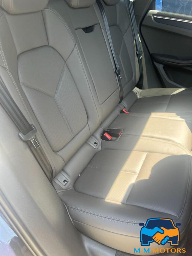 PORSCHE Macan usata, con Specchietti laterali elettrici