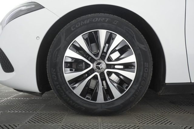 MERCEDES-BENZ A 180 usata 8