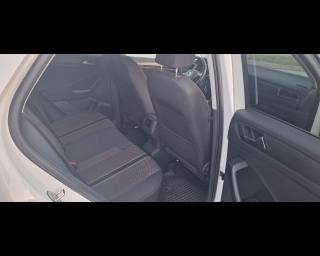 VOLKSWAGEN T-Roc usata, con ESP