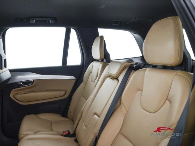 VOLVO XC90 usata 9