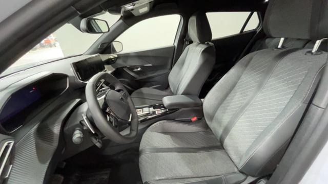 PEUGEOT 2008 usata, con Controllo automatico clima