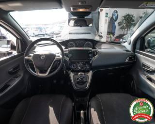 LANCIA Ypsilon usata, con ESP