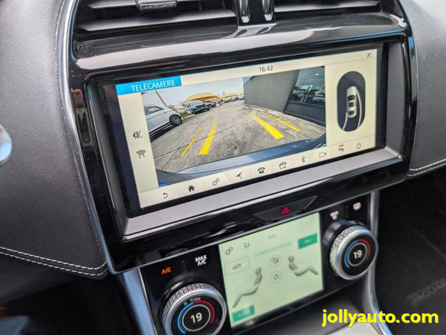 JAGUAR XE usata, con Sistema di navigazione