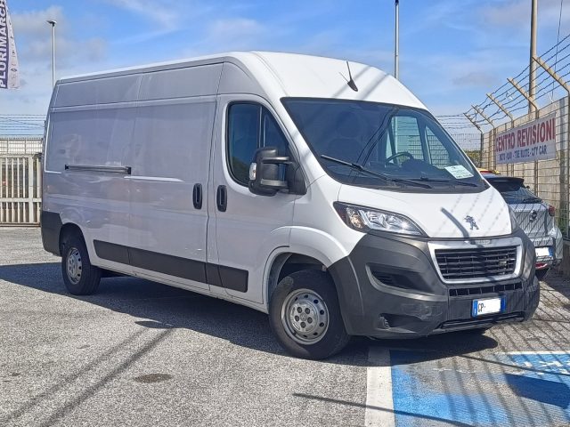 PEUGEOT Boxer usata, con ABS