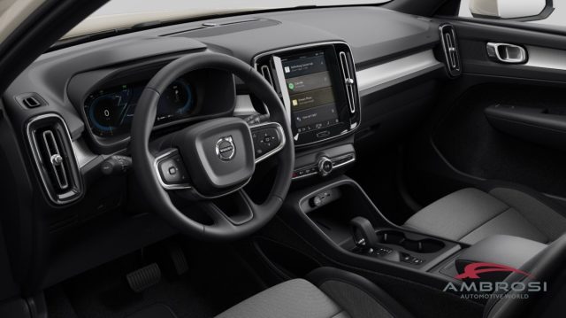 VOLVO XC40 usata 8