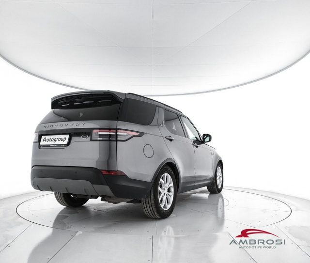 LAND ROVER Discovery usata 2
