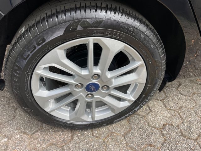 FORD Fiesta usata, con Chiusura centralizzata