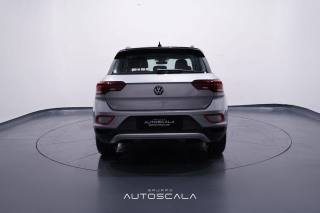 VOLKSWAGEN T-Roc usata, con Autoradio