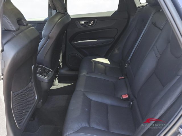 VOLVO XC60 usata 9