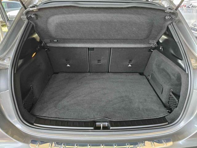 MERCEDES-BENZ GLA 200 usata, con Fendinebbia