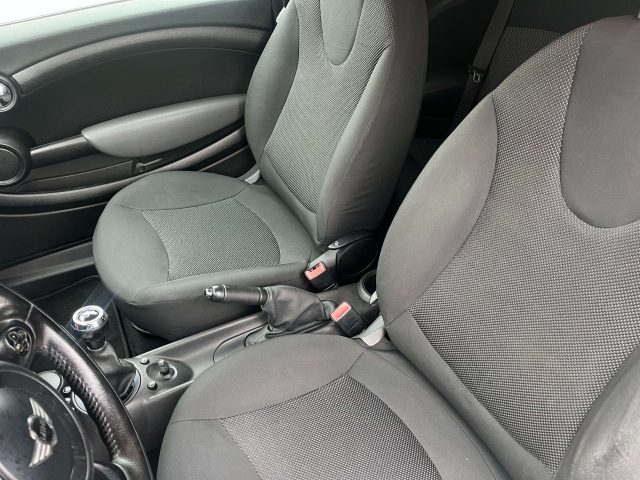 MINI Cooper D usata, con Climatizzatore