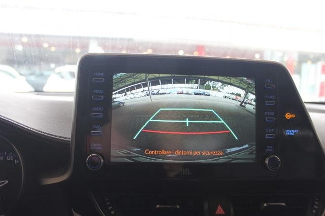 TOYOTA C-HR usata, con ESP