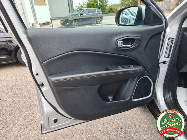 JEEP Compass usata, con Autoradio