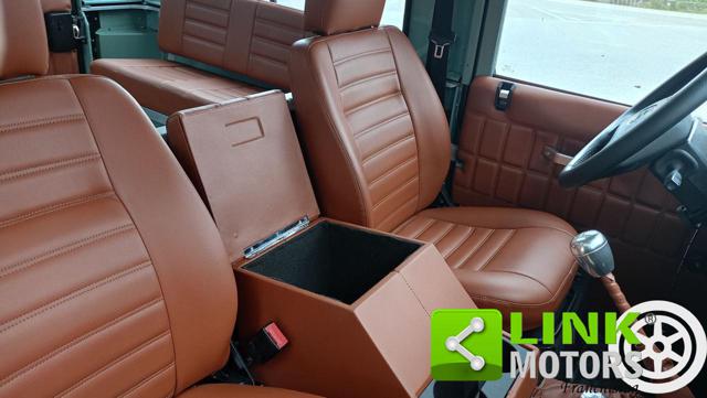 LAND ROVER Defender usata 45