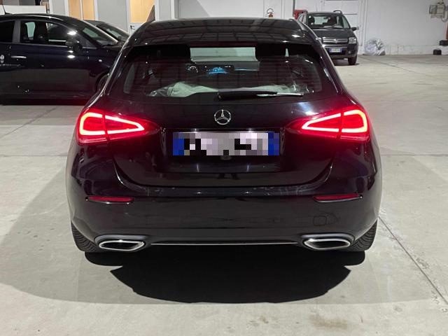 MERCEDES-BENZ A 180 usata, con Alzacristalli elettrici