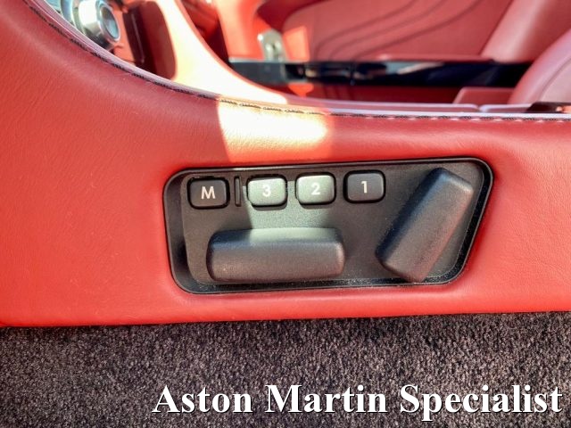 ASTON MARTIN Vantage usata 25