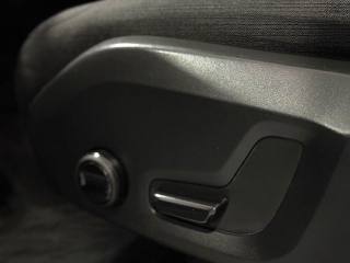 VOLVO XC60 usata, con Volante multifunzione