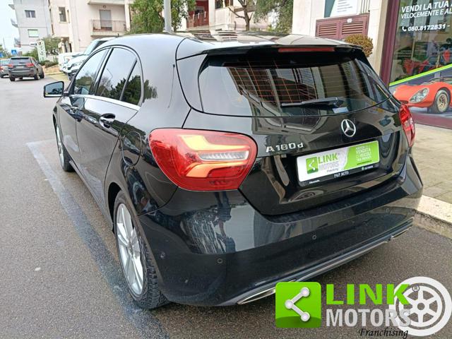 MERCEDES-BENZ A 180 usata, con Leve al volante