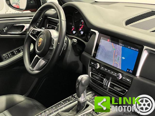 PORSCHE Macan usata, con Portellone posteriore elettrico