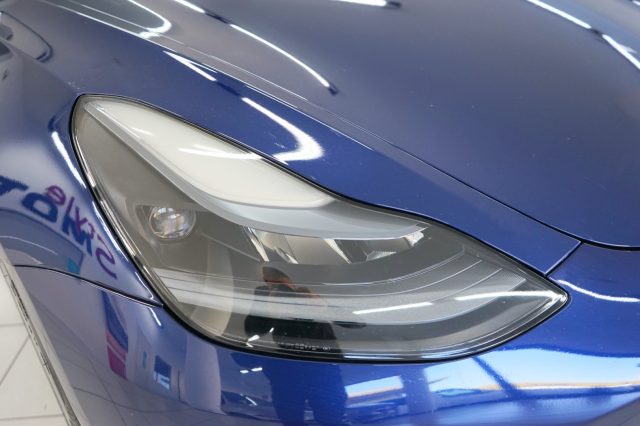 TESLA Model 3 usata, con Specchietti laterali elettrici