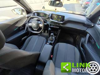 PEUGEOT 2008 usata, con Sistema di navigazione