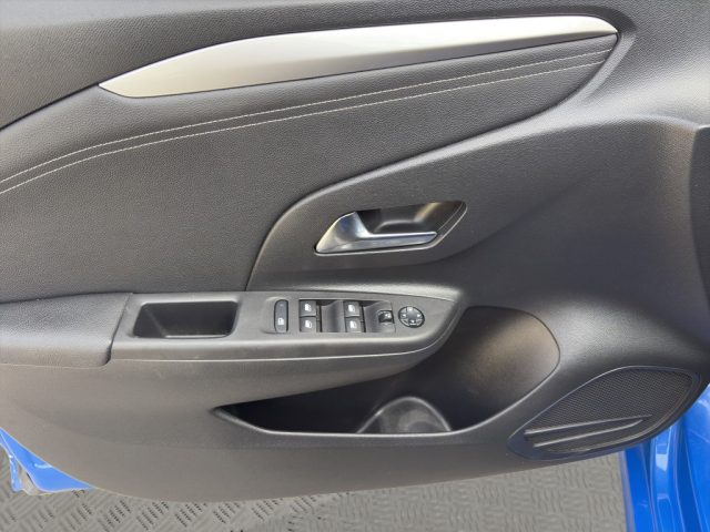 OPEL Corsa usata, con Bluetooth