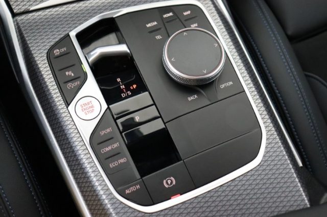 BMW 330 usata, con Controllo automatico clima