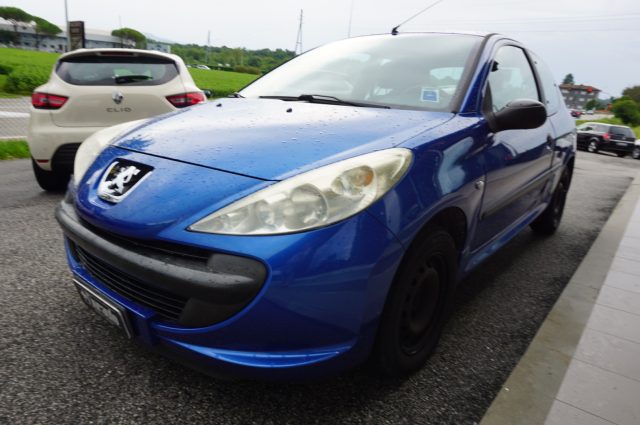 PEUGEOT 206 usata, con Autoradio