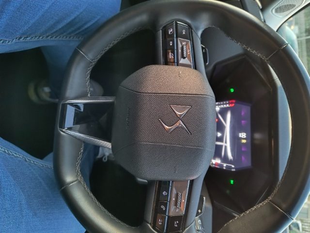 DS AUTOMOBILES DS 4 usata, con Fari LED