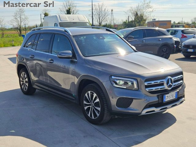 MERCEDES-BENZ GLB 200 usata 7