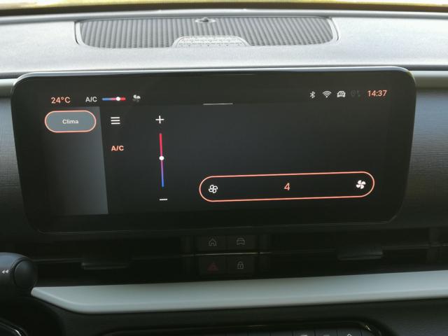 FIAT 600 usata, con Touch screen