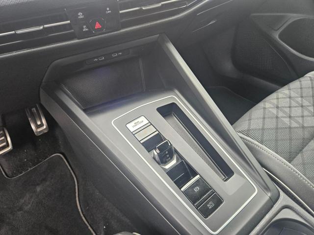 VOLKSWAGEN Golf usata, con Park Distance Control