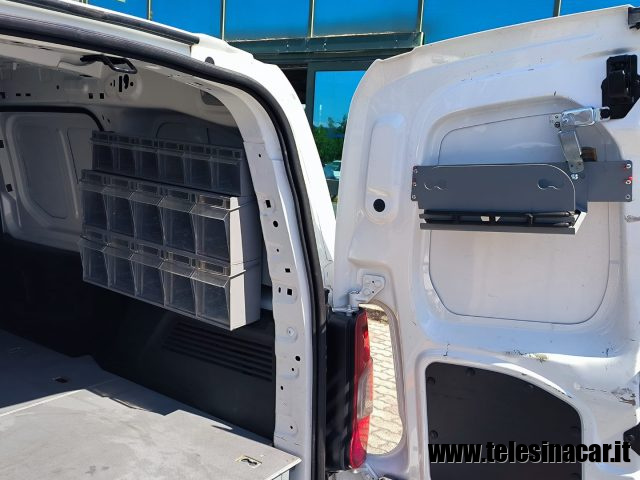 OPEL Combo usata 13