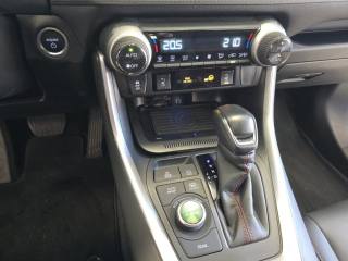 SUZUKI Across usata, con Fendinebbia