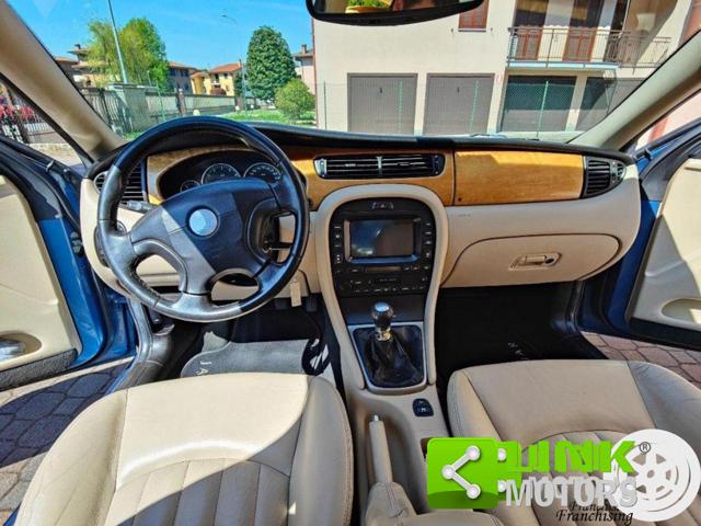 JAGUAR X-Type usata, con Alzacristalli elettrici