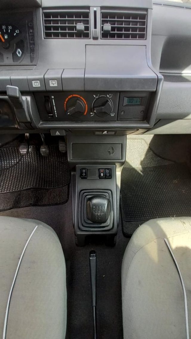 RENAULT R 5 usata 8