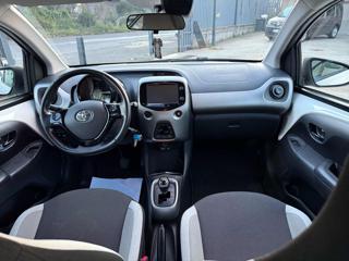 TOYOTA Aygo usata, con Autoradio