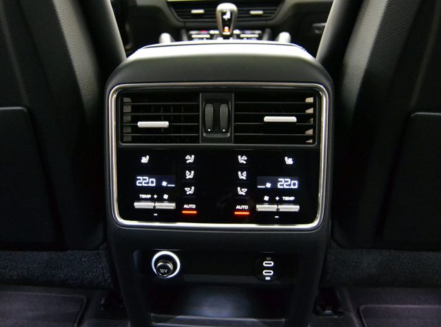 PORSCHE Cayenne usata, con ESP