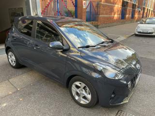 HYUNDAI i10 usata, con Airbag