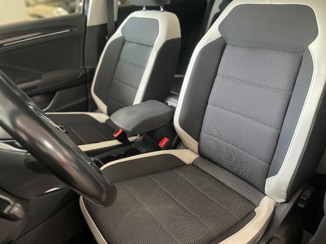 VOLKSWAGEN T-Roc usata, con Cerchi in lega