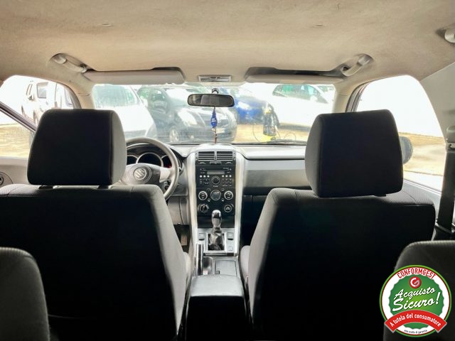 SUZUKI Grand Vitara usata, con Lettore CD