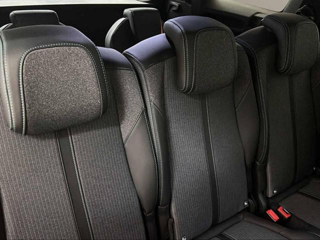 PEUGEOT 5008 usata, con Cronologia tagliandi