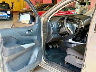 NISSAN Navara usata, con Boardcomputer