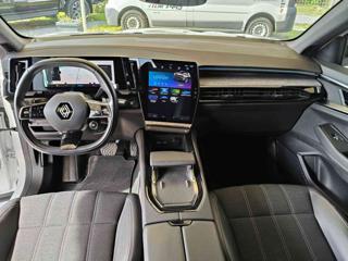 RENAULT Austral usata, con Boardcomputer