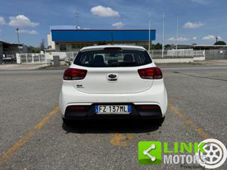 KIA Rio usata, con Autoradio